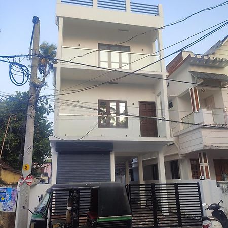 Alam Homestay Kochi Dış mekan fotoğraf
